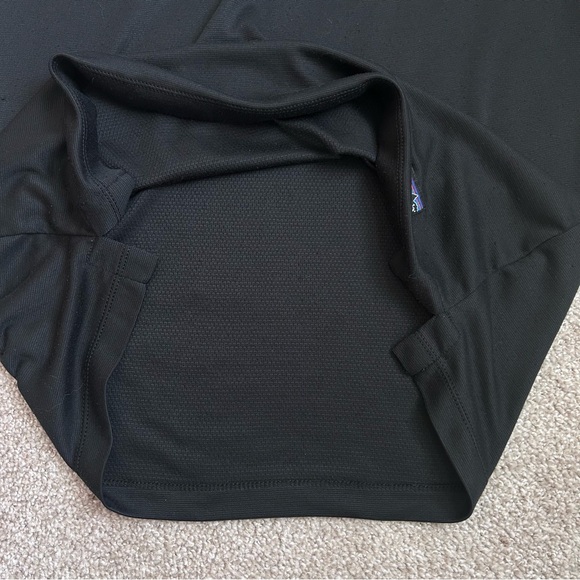 Vintage Patagonia Capilene Mock Neck Base Layer Shirt Black Men's Large USA Made - Picture 4 of 7